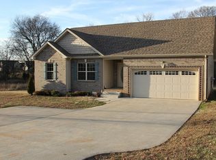 435 Tylertown Rd, Clarksville, TN 37040