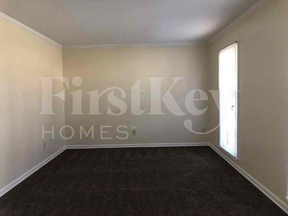 2nd image of 4965 Ridge Tree Dr