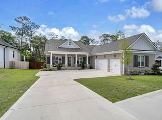 129 Caraway Dr, Niceville, FL 32578