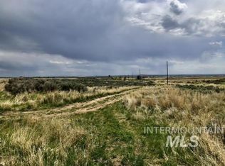 112 Parker Gulch Rd, Shoshone, ID 83352