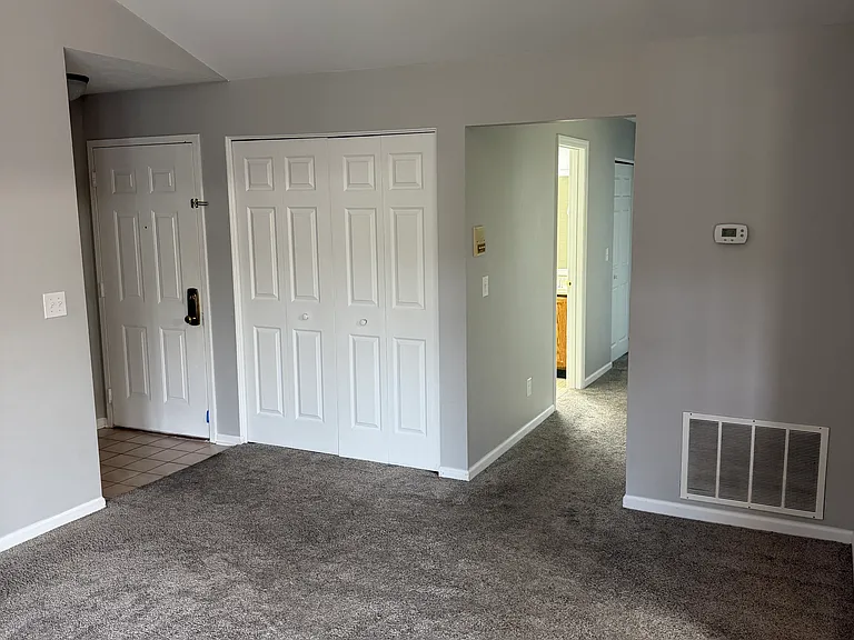 6587 Chesapeake Run — Photo 12