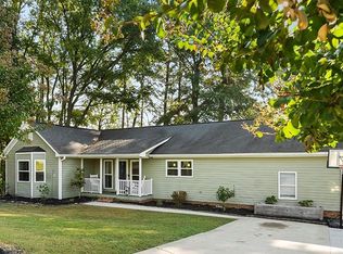 105 Longleaf Ct, Greenwood, SC 29649
