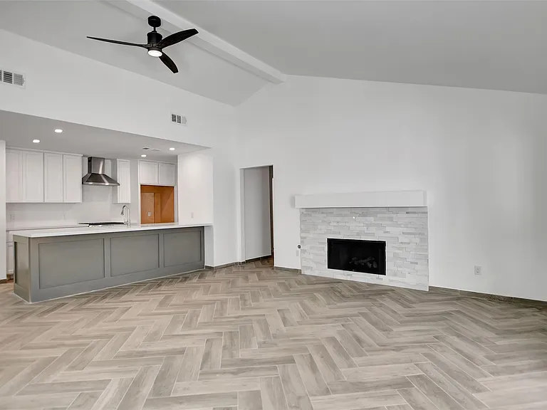 7 Bitterwood Ct — Photo 12