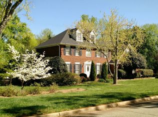105 Country Side Ln, Simpsonville, SC 29681