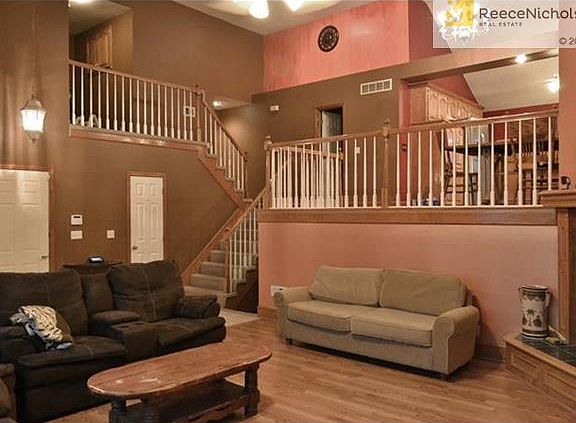 Lovely Open Floor Plan