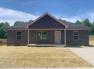 72 Democratic Ct, Radcliff, KY 40160