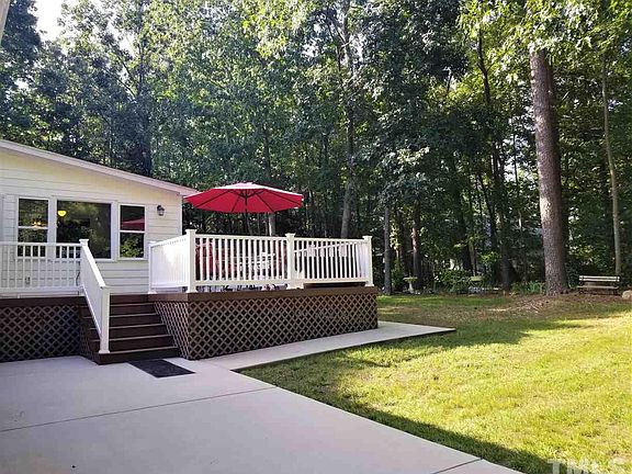 3rd image of 420 Hogan Cir