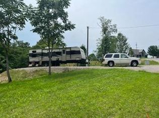 1005 Davidson Rd, Burkesville, KY 42717