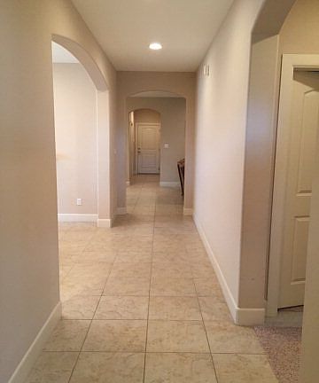 3rd image of 613 E Thornhill Ave #613