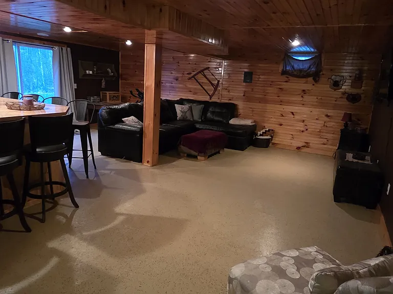 240 Tucker Rd — Photo 8