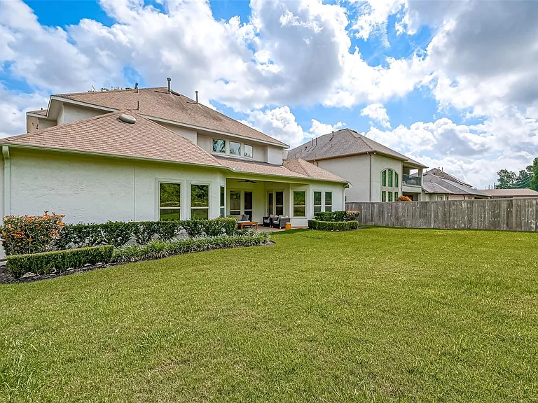 39 Marino Dr — Photo 47
