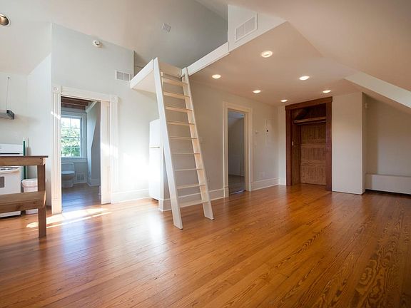 Living Room Area II