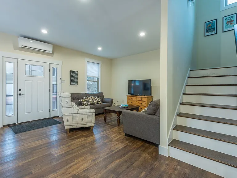 66 Terry Estate Dr — Photo 19