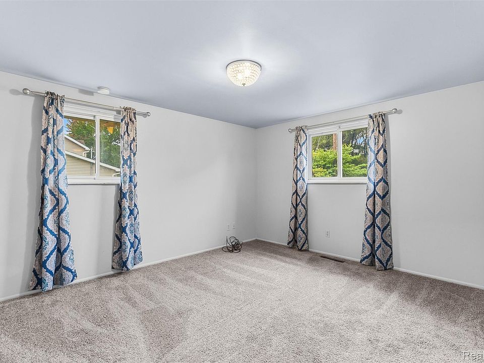 819 Alpine Trl, photo 17