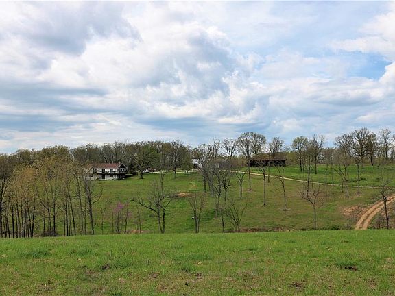 3rd image of 127 Ozark Trl