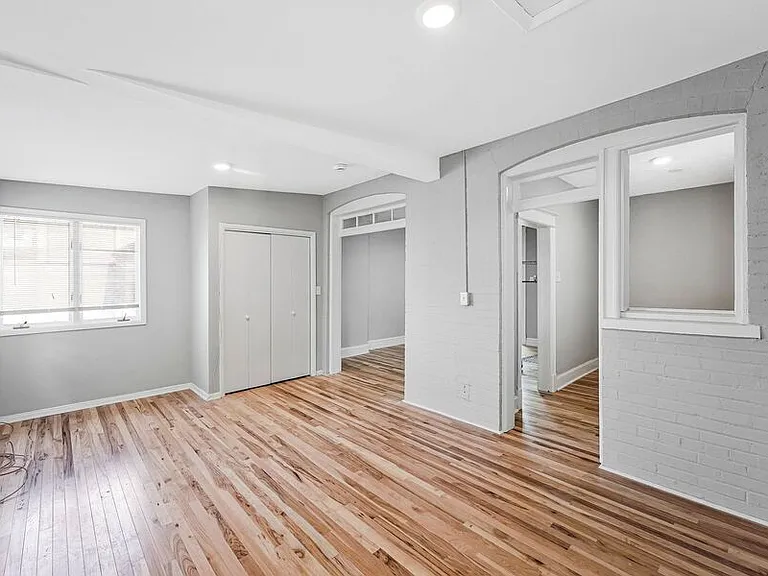 1502 Ogden St NW — Photo 15