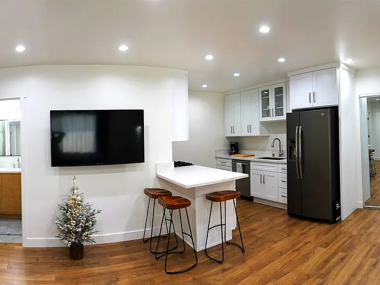 12118 Ramona Ave #C — Photo 2