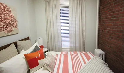 Rented by LJ Sloane Management