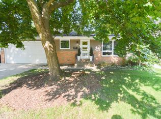 2315 12th Ave NW, Rochester, MN 55901