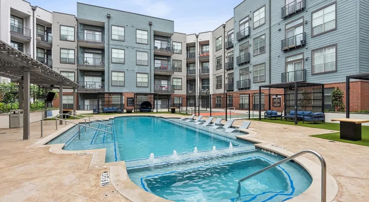 1 bed, 1.0 bath, $2,650 — Photo 3