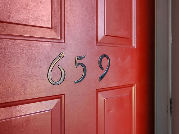 4th image of 659 Winchester Dr