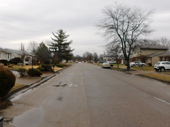 4th image of 1025 Lohoff Ave