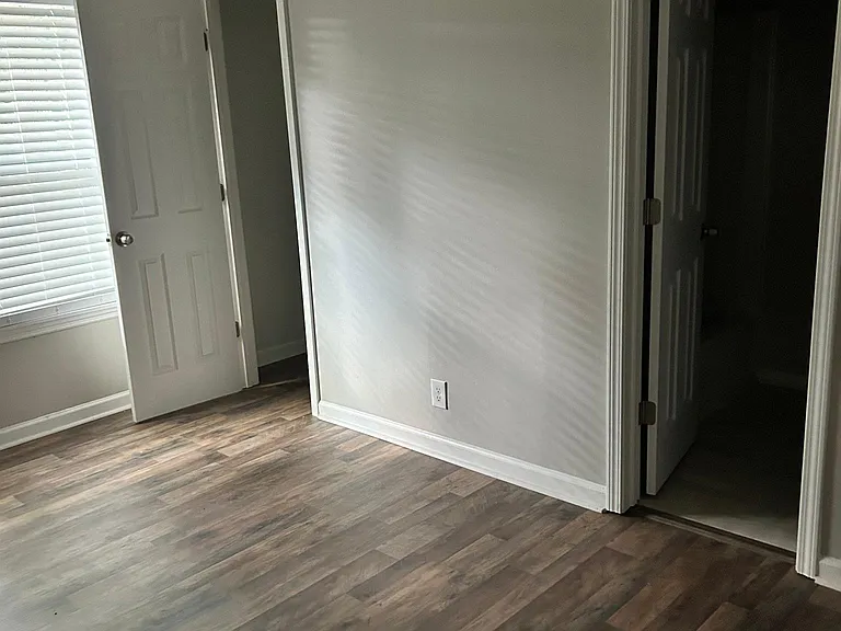 5004 Pat Mell Pl SE — Photo 9