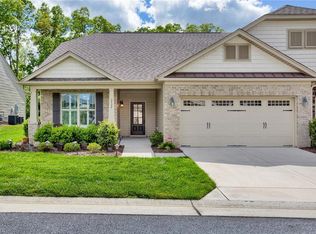 3532 Sainsbury Ln, Greensboro, NC 27409