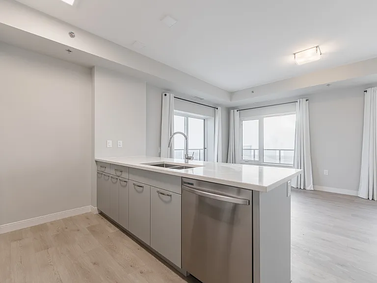 15 Refinery Way — Photo 11