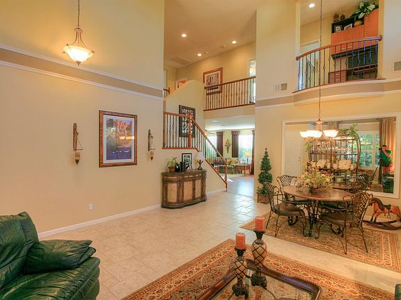 5th image of 7509 Belle Rose Cir