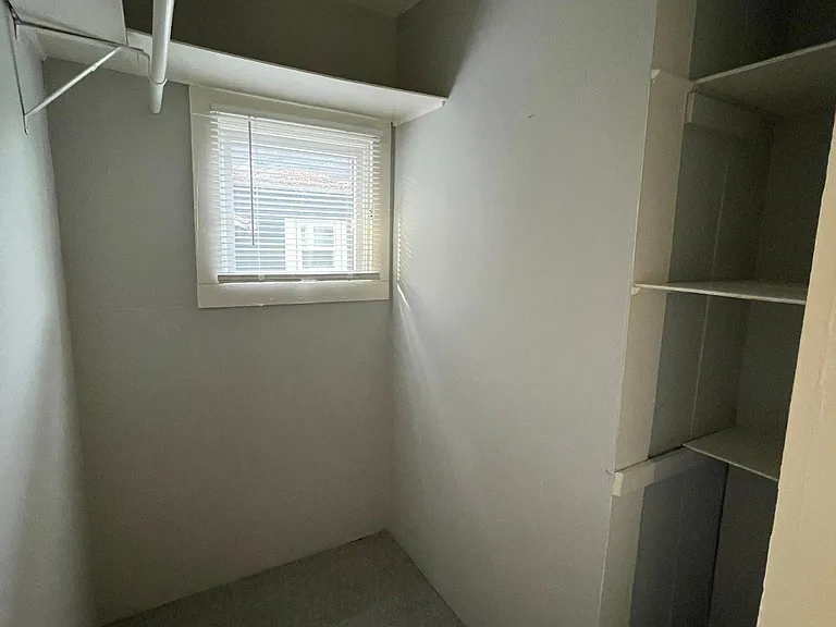 1512 Franklin St #B — Photo 8