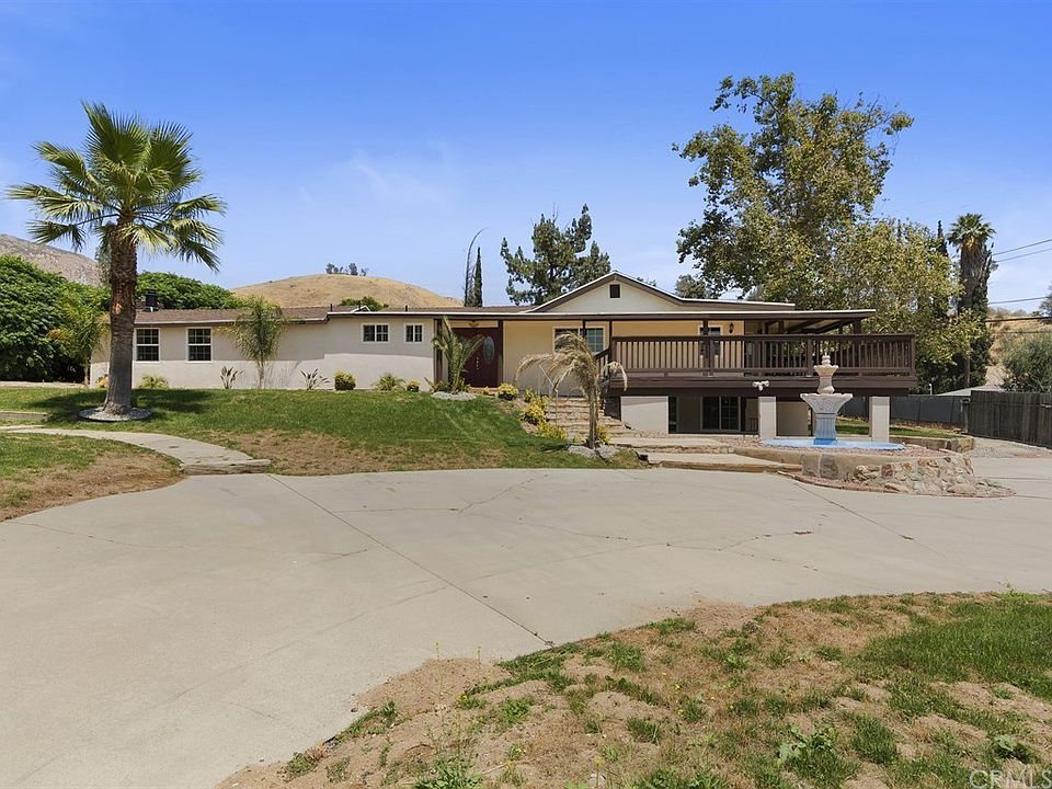 1st image of 3963 Chiquita Ln