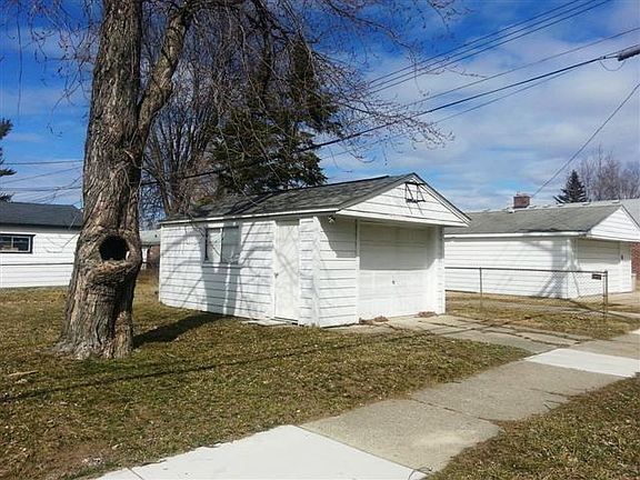 3rd image of 9900 Woodring St