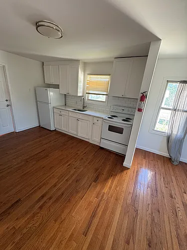 44 Liberty St Photo 1