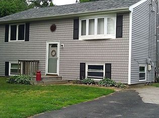 20 Overlook Rd, Narragansett, RI 02882