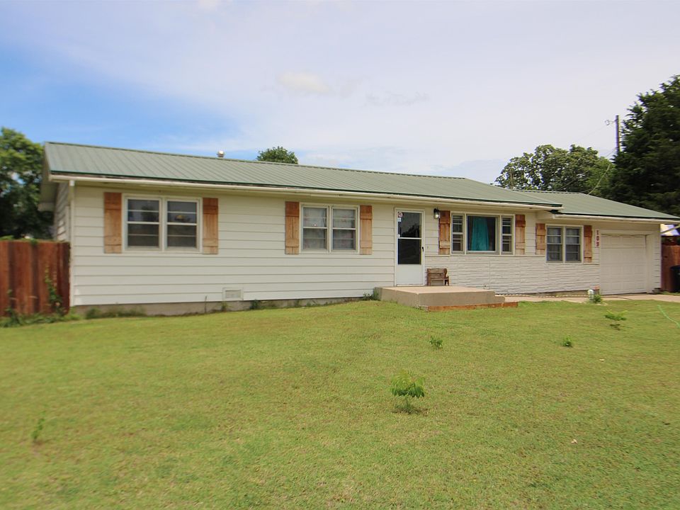 1st image of 109 Eunice St