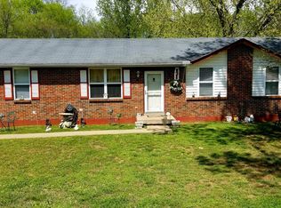 1476 Valley Ridge Dr W, Gallatin, TN 37066