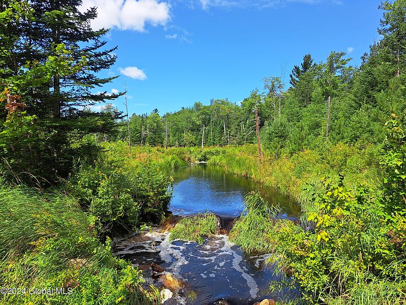 4th image of 231 Mud Pond Road