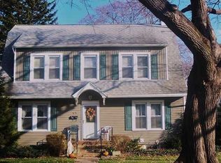 69 Maxwell Ave, Geneva, NY 14456