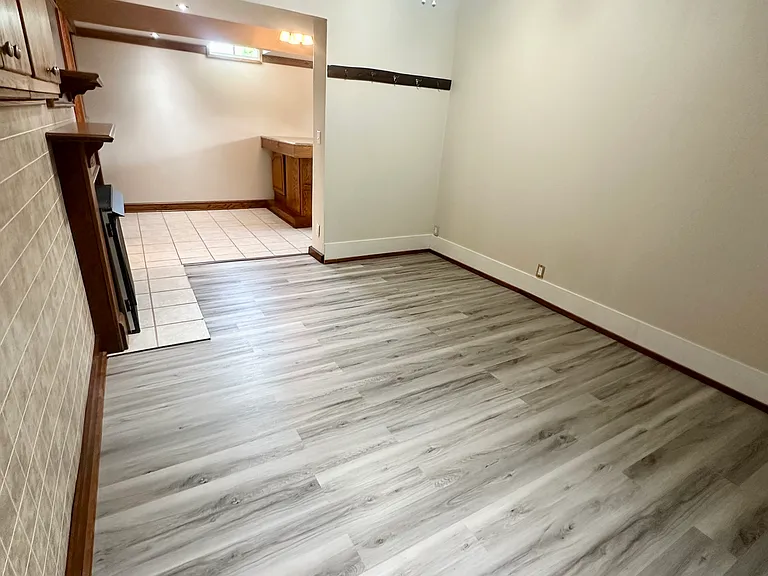 2422 Main St #1 — Photo 12