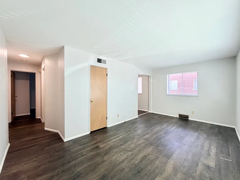 4133 Germania St #1B — Photo 6