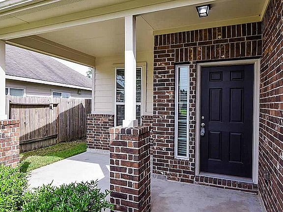 3rd image of 2227 Weathersfield Trace Cir