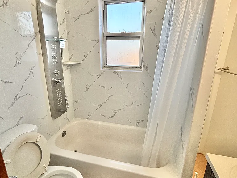 1515 Tyson Ave #3 — Photo 14