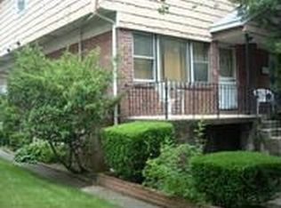 2334 143rd St, Whitestone, NY 11357