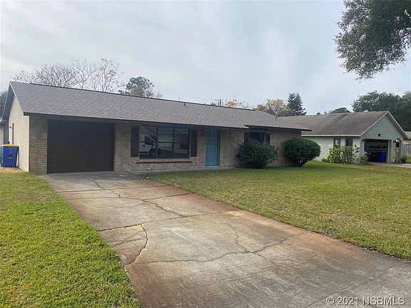 2nd image of 1318 Queen Palm Dr
