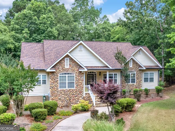 160 Saint Andrews Ct, Jackson, GA 30233