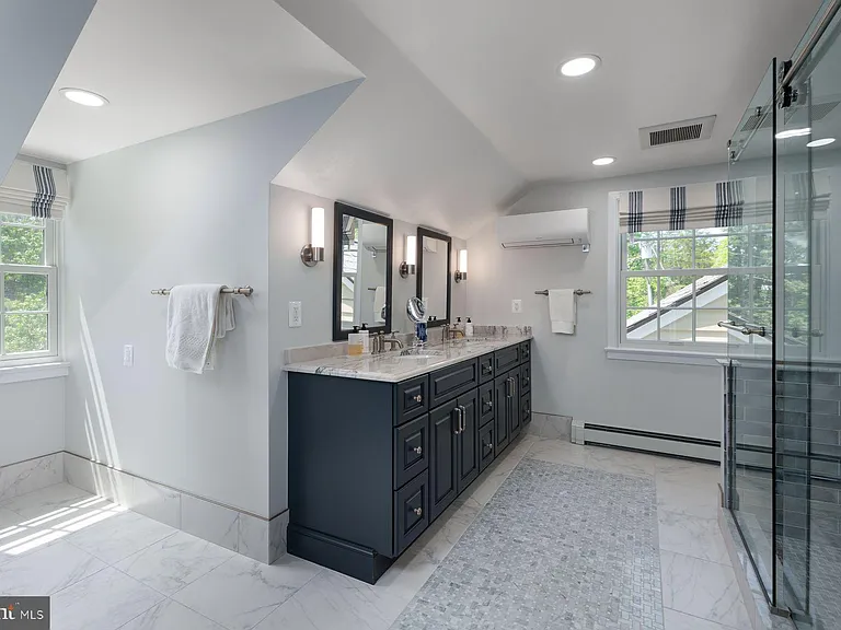 821 Pretty Brook Rd — Photo 23