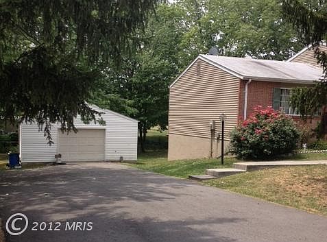 2nd image of 304 Westmoreland Dr