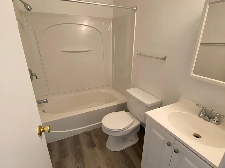 Capital Landings Apartments — Photo 11