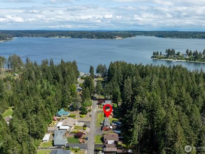 100 E Detroit Drive, Allyn, WA, 98524